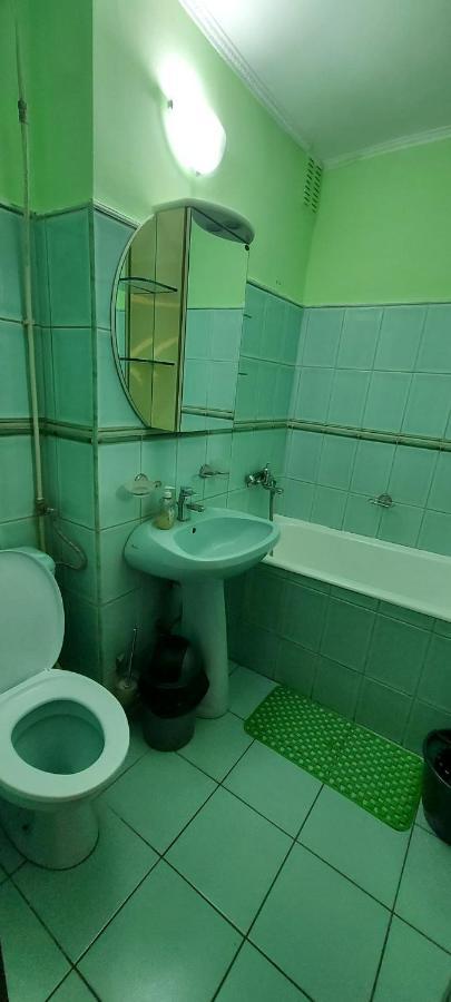 Flora Apartament Leilighet Satu Mare Eksteriør bilde